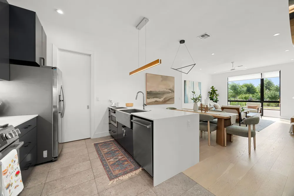 2524 Doc Reeves Street Austin, TX 78723
