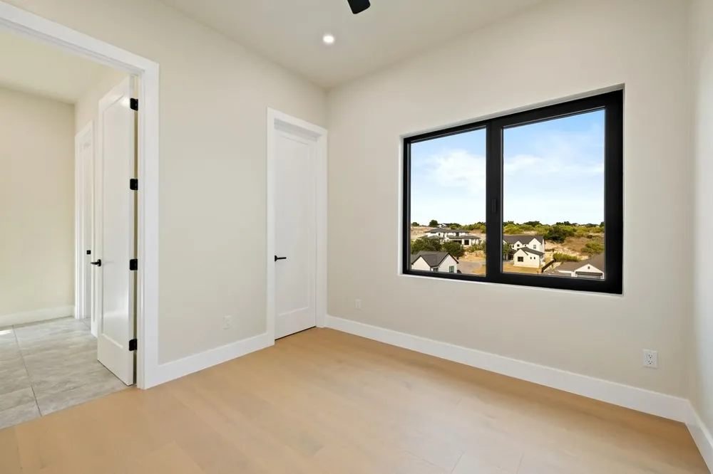1508 Chalk Bluff Court Leander, TX 78641