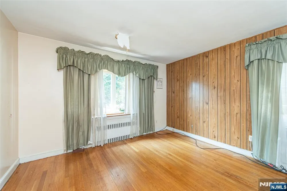 385-387 41st Street Paterson, NJ 07504