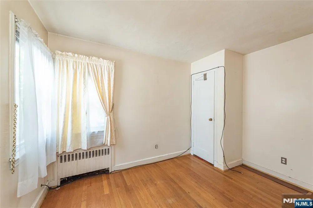 385-387 41st Street Paterson, NJ 07504