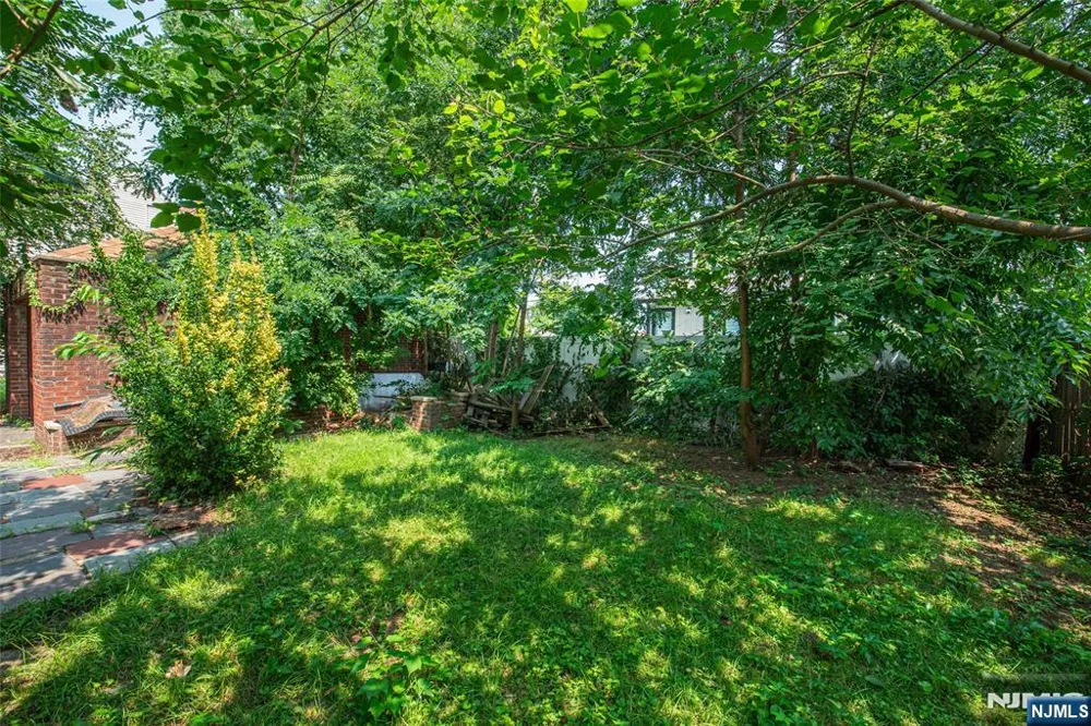 385-387 41st Street Paterson, NJ 07504