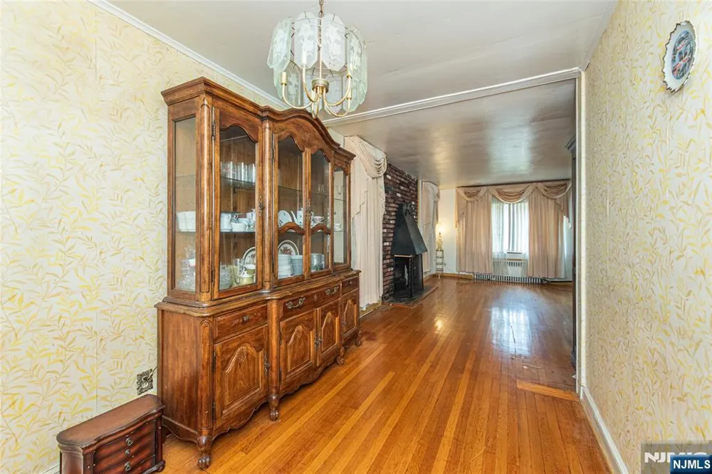 385-387 41st Street Paterson, NJ 07504