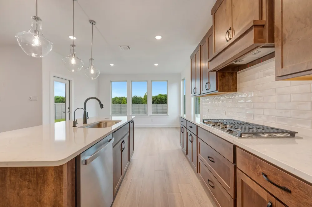 11621 Edgewood Drive Justin, TX 76247