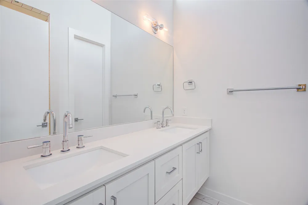 2190 Bennett Avenue #302 Dallas, TX 75206