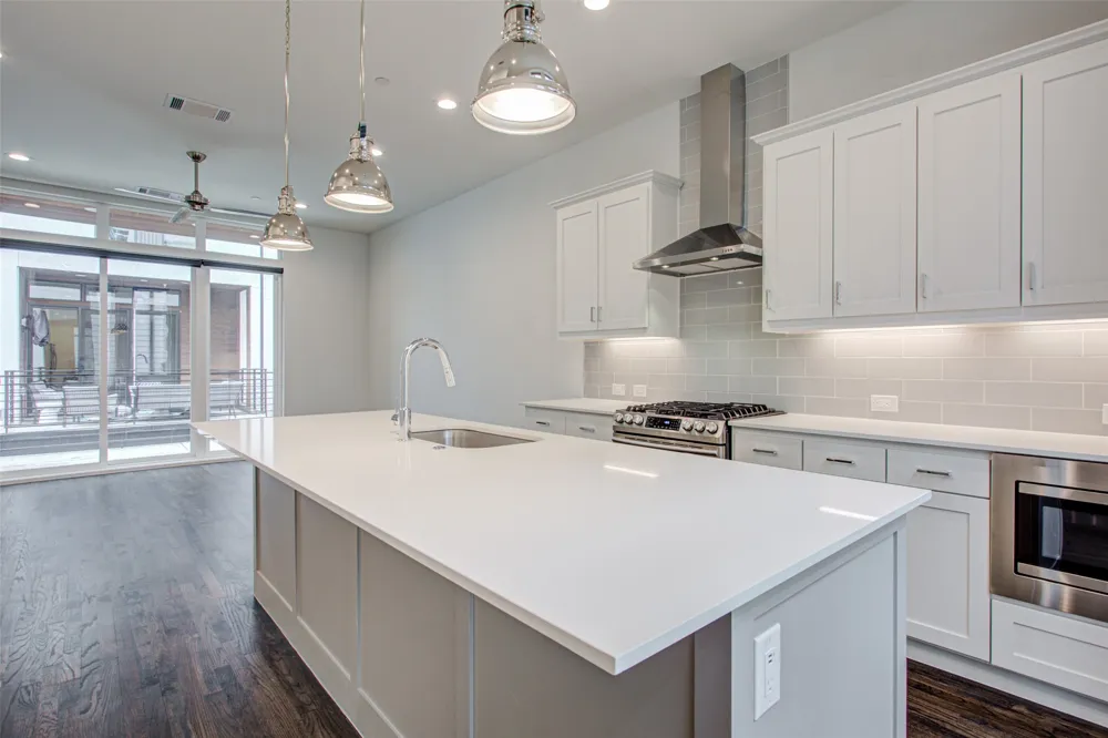 2190 Bennett Avenue #302 Dallas, TX 75206