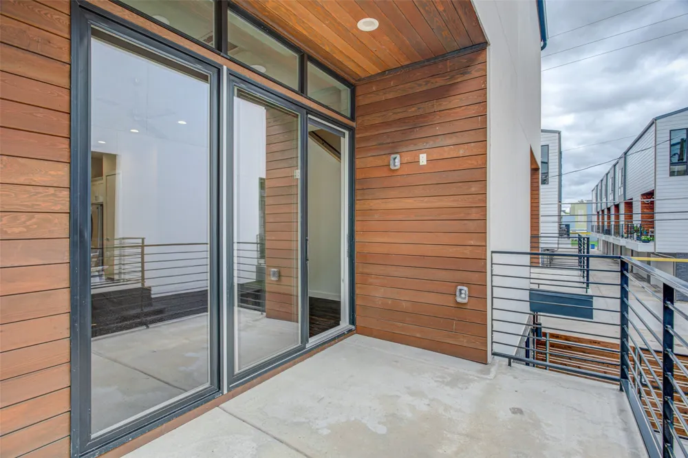 2190 Bennett Avenue #302 Dallas, TX 75206