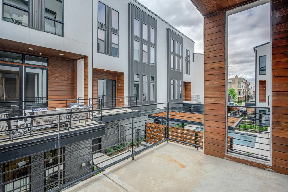 2190 Bennett Avenue #302 Dallas, TX 75206