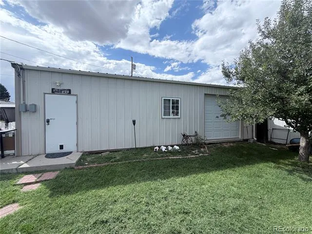 1663 Monroe Street Strasburg, CO 80136