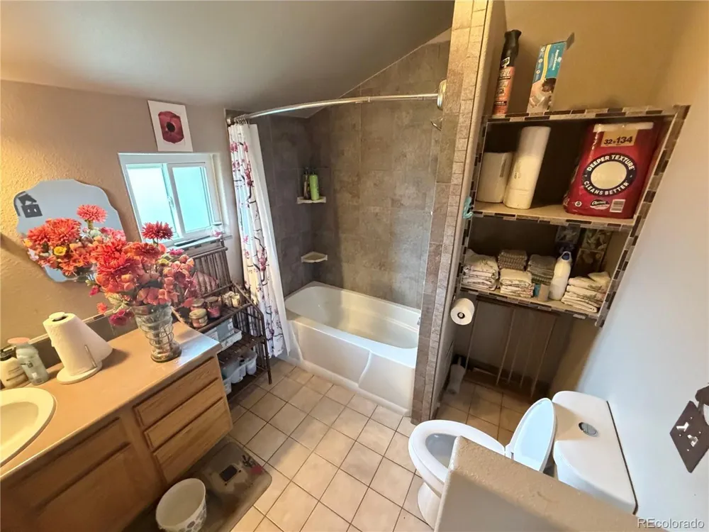 1663 Monroe Street Strasburg, CO 80136
