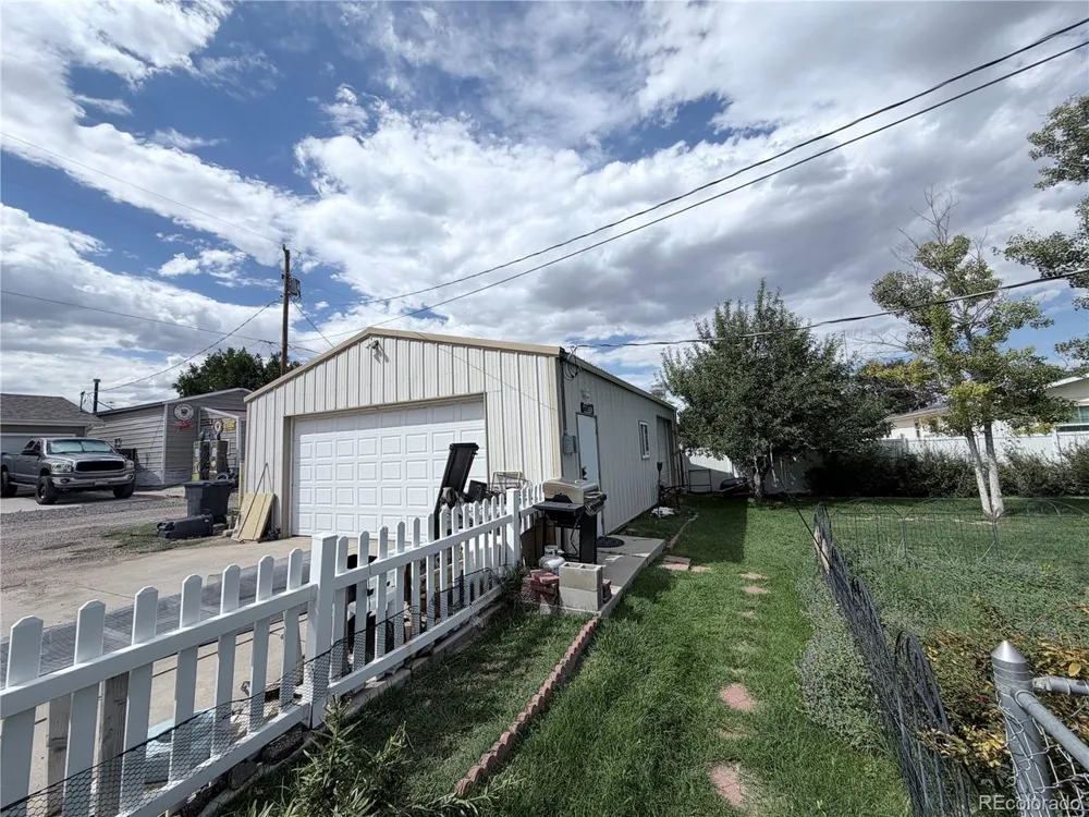 1663 Monroe Street Strasburg, CO 80136