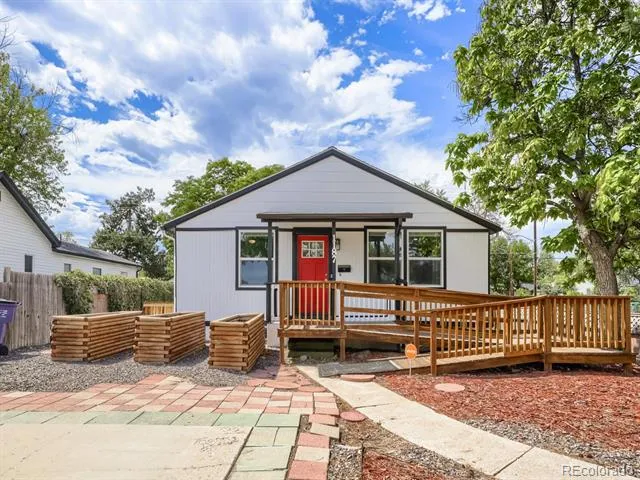1187 Syracuse Street Denver, CO 80220