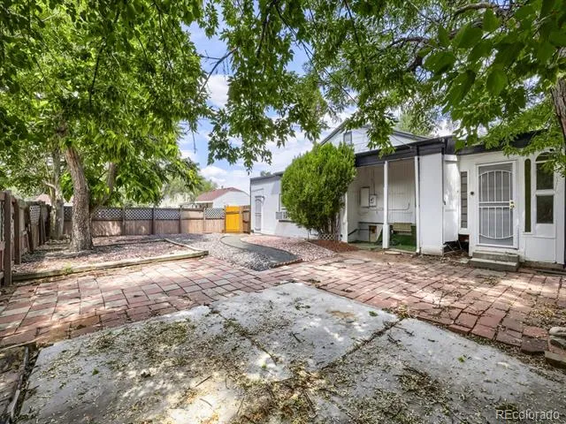 1187 Syracuse Street Denver, CO 80220