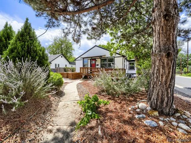 1187 Syracuse Street Denver, CO 80220