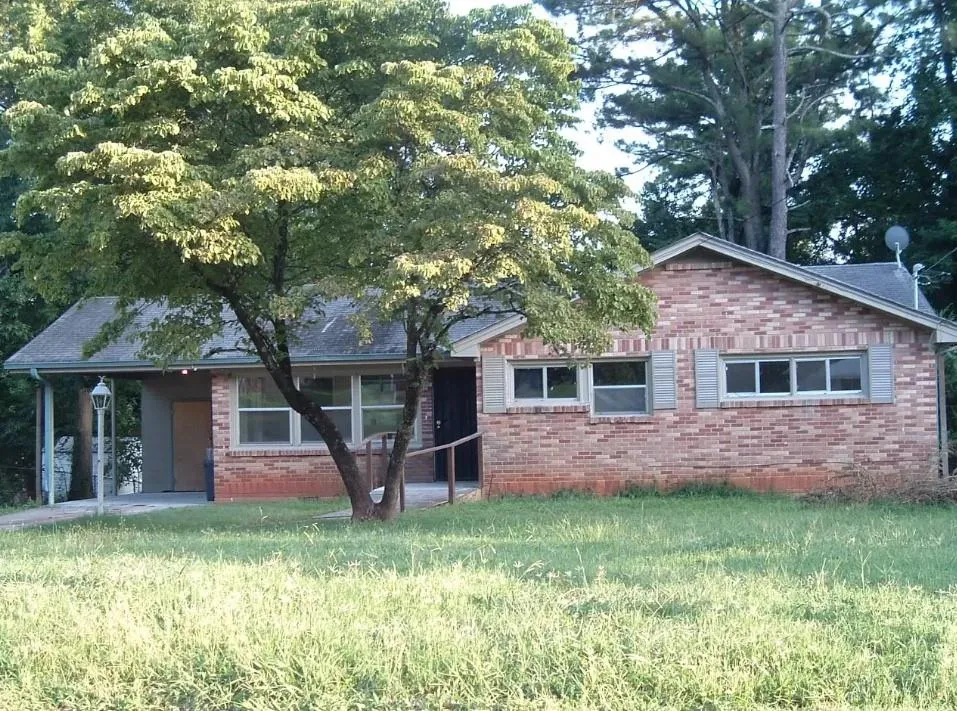 3037 Catalina Drive Decatur, GA 30032