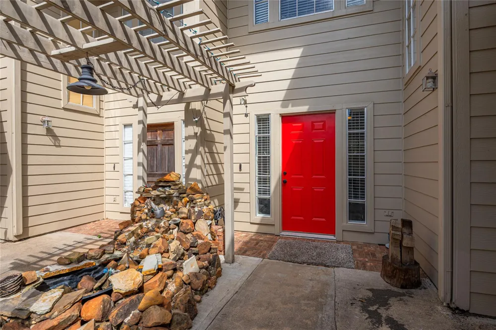 2060 Glencove Drive Seabrook, TX 77586
