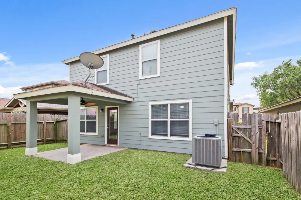 255 Silky Leaf Drive Houston, TX 77073