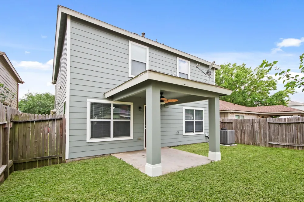 255 Silky Leaf Drive Houston, TX 77073