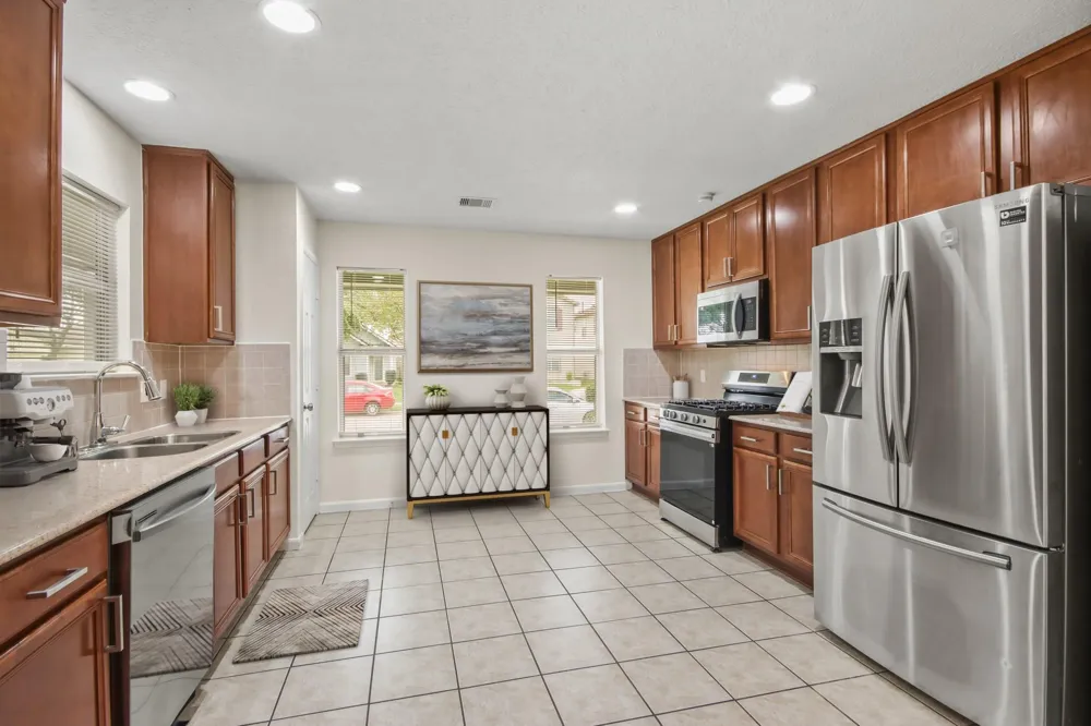 255 Silky Leaf Drive Houston, TX 77073