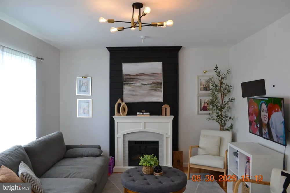 842 TURF VALLEY DRIVE Pasadena, MD 21122