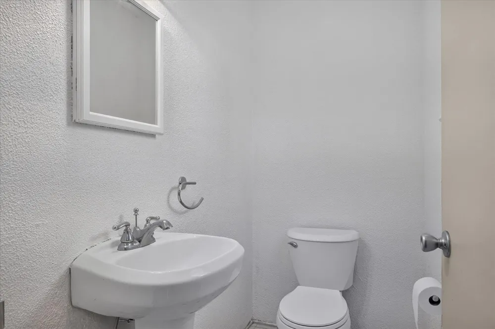 30308 Yorkshire Drive Madison Heights, MI 48071