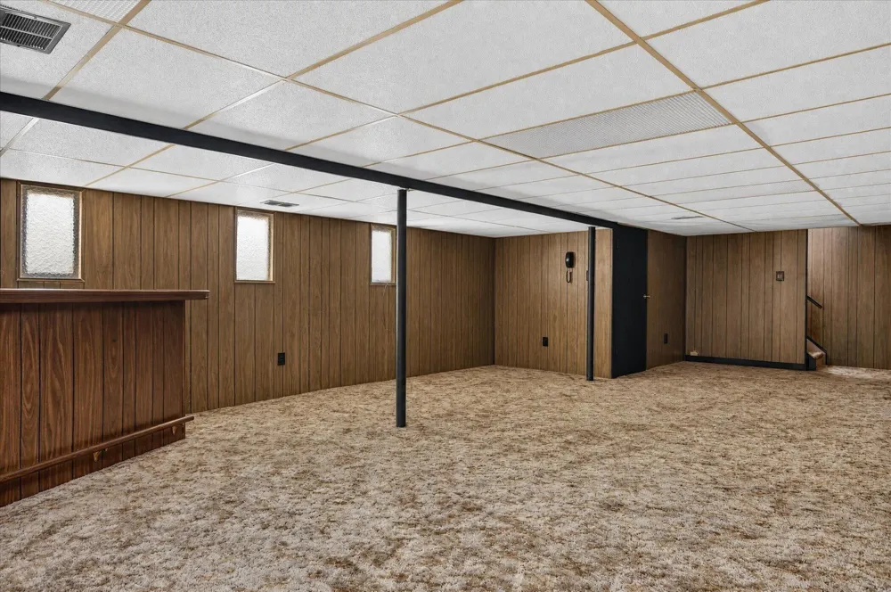 30308 Yorkshire Drive Madison Heights, MI 48071