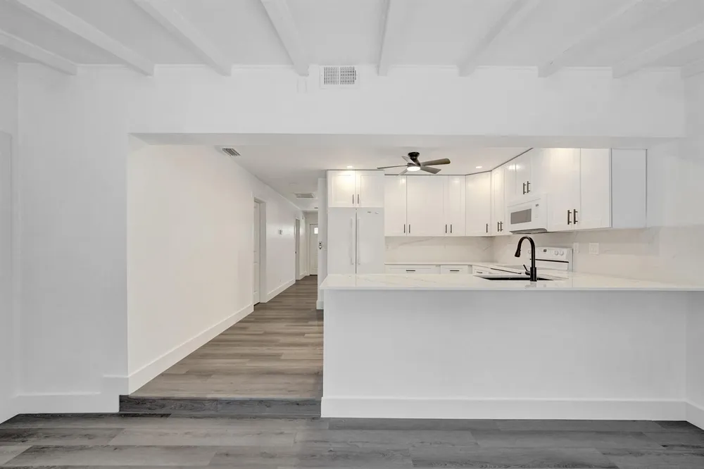 1738 NE 52nd Street Fort Lauderdale, FL 33334
