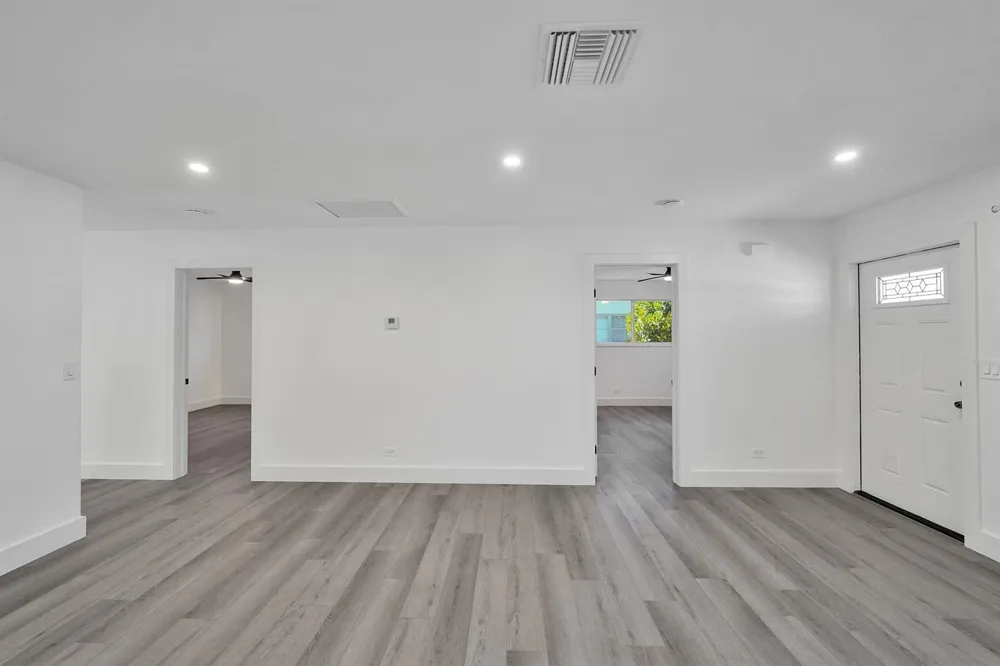 1738 NE 52nd Street Fort Lauderdale, FL 33334