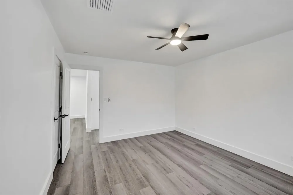 1738 NE 52nd Street Fort Lauderdale, FL 33334
