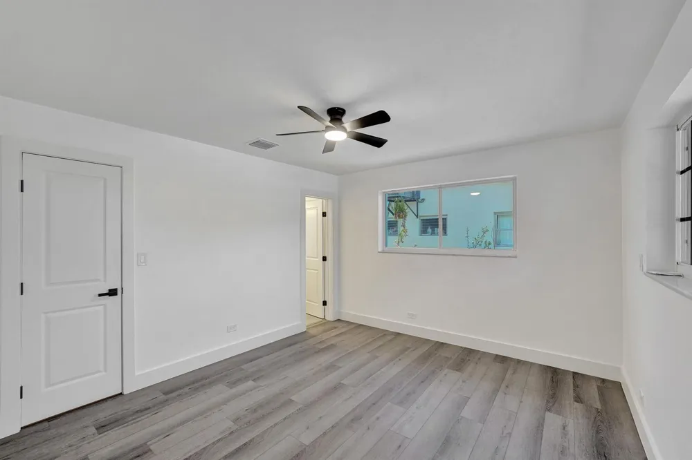 1738 NE 52nd Street Fort Lauderdale, FL 33334