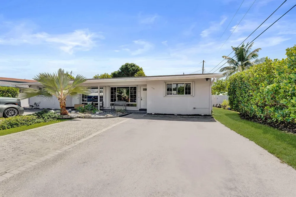 1738 NE 52nd Street Fort Lauderdale, FL 33334