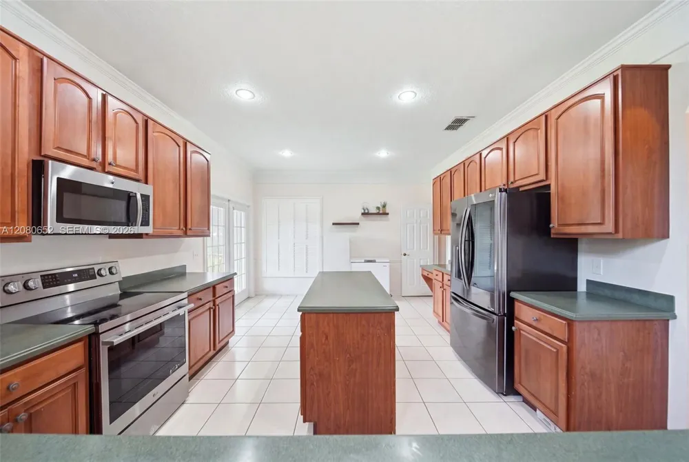 3141 Hanging Moss Cir Kissimmee, FL 34741