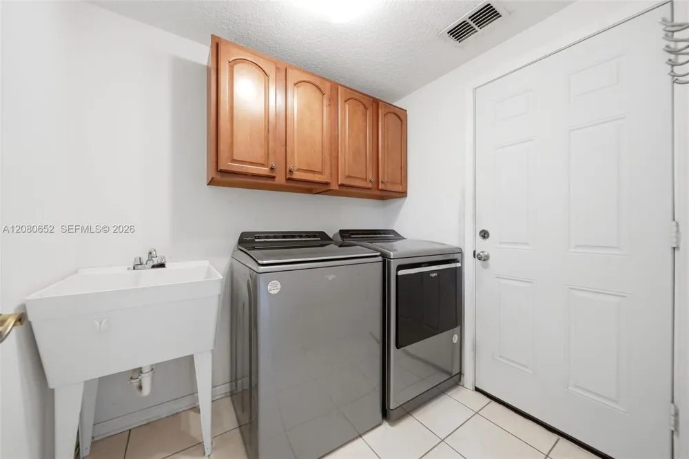 3141 Hanging Moss Cir Kissimmee, FL 34741