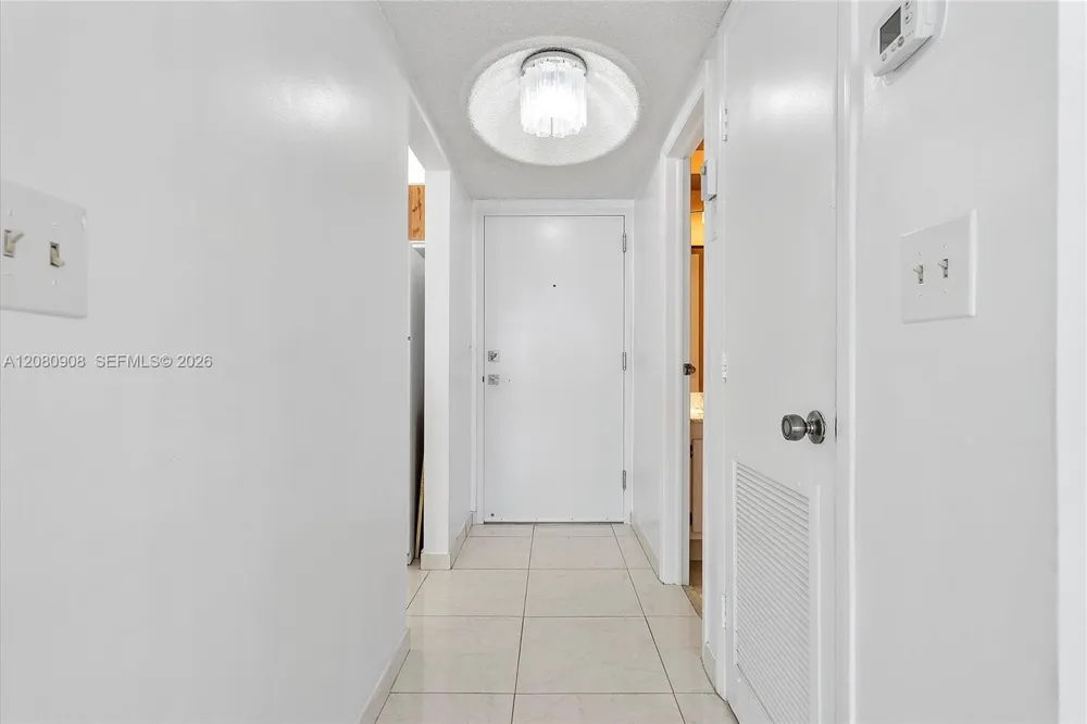 2301 S Ocean Dr #1406 Hollywood, FL 33019