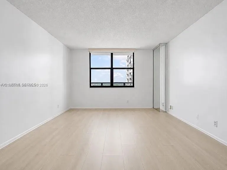 2301 S Ocean Dr #1406 Hollywood, FL 33019