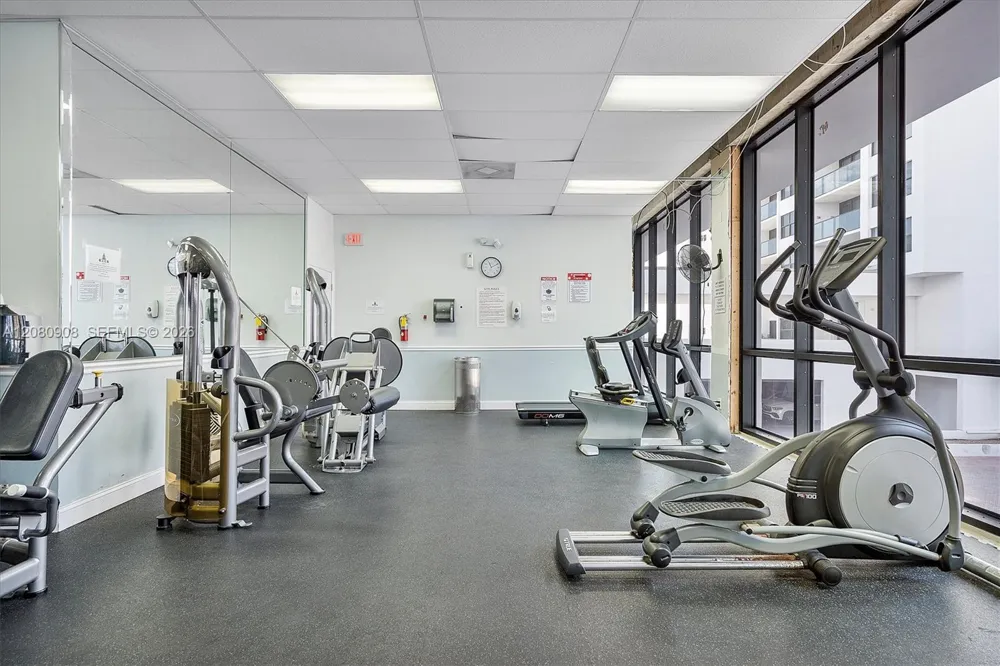 2301 S Ocean Dr #1406 Hollywood, FL 33019