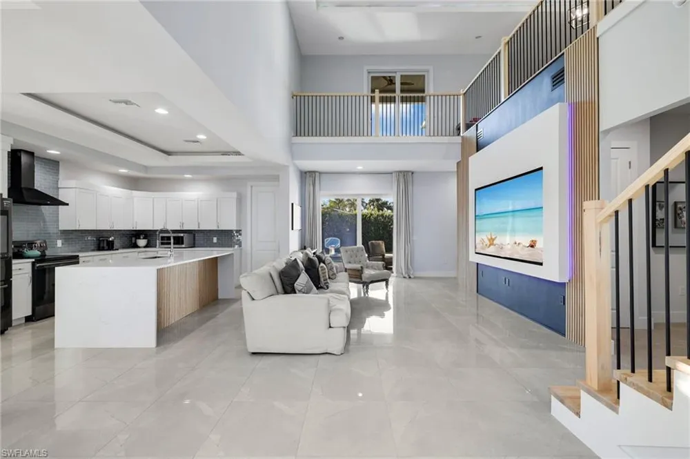 1252 Biltmore Drive Fort Myers, FL 33901