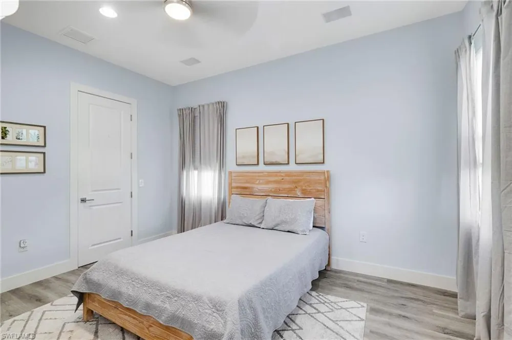 1252 Biltmore Drive Fort Myers, FL 33901