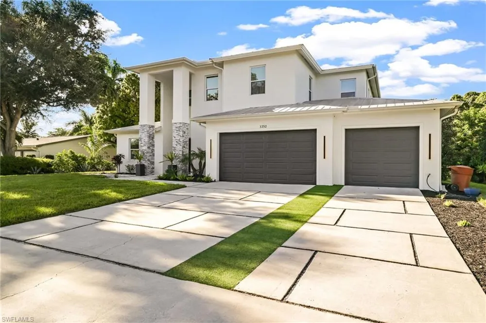 1252 Biltmore Drive Fort Myers, FL 33901