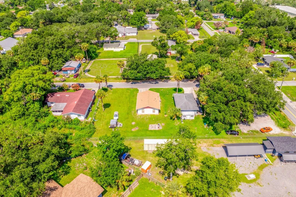 1809 STRICKLAND AVENUE Sanford, FL 32771