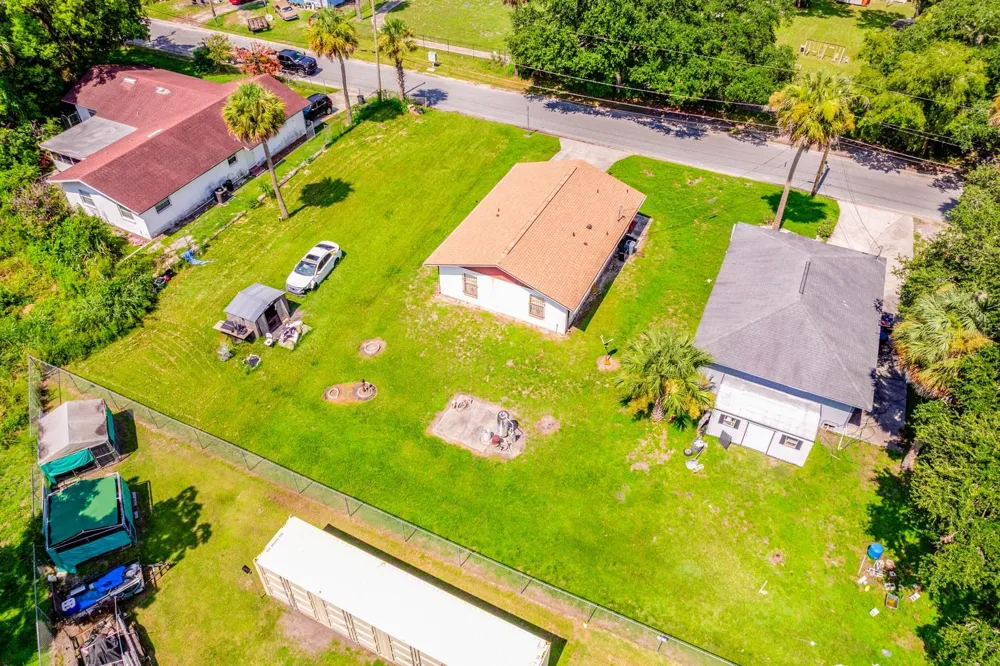 1809 STRICKLAND AVENUE Sanford, FL 32771
