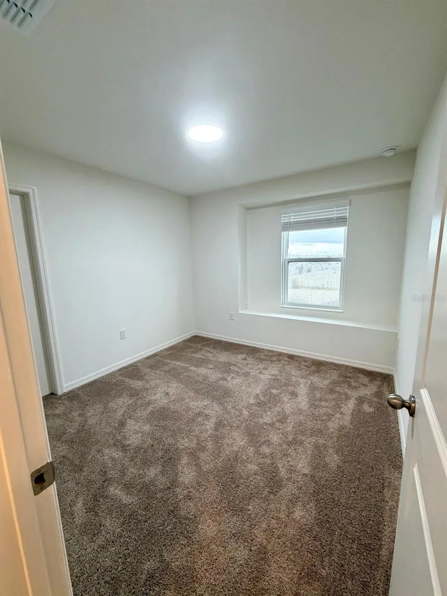 9620 WESTSIDE HILLS DRIVE Davenport, FL 33896