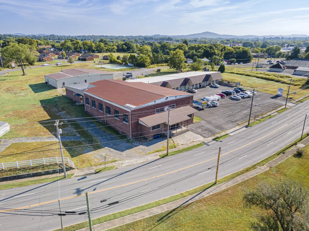 618 Elm St Shelbyville, TN 37160
