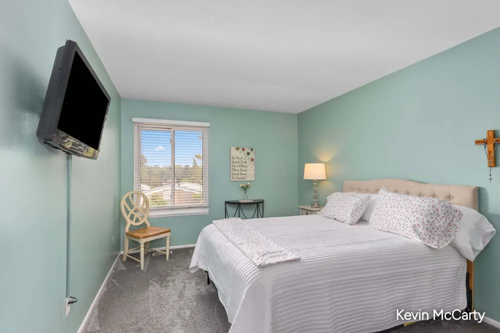 6247 Acropolis Drive SE #29 Cascade Charter Township, MI 49546