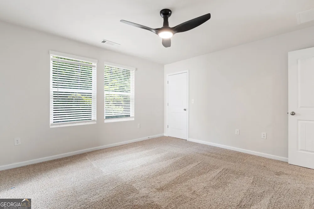 1209 DICKENS RD Greensboro, GA 30642