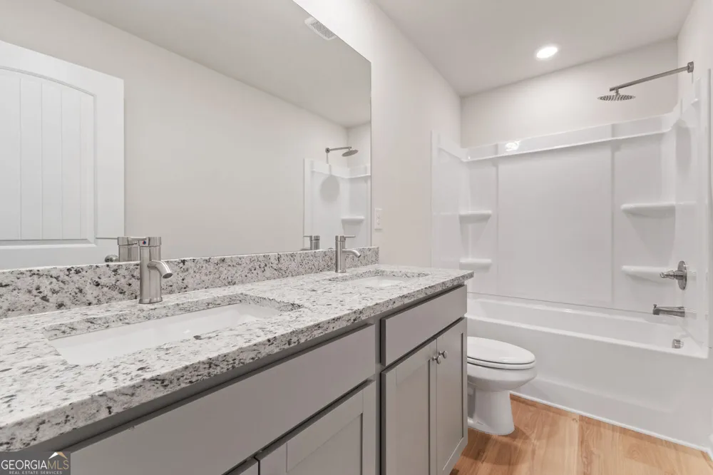 1209 DICKENS RD Greensboro, GA 30642