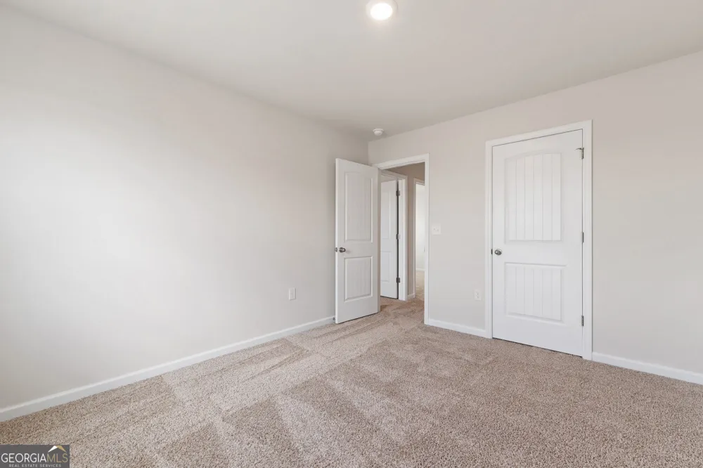 1209 DICKENS RD Greensboro, GA 30642