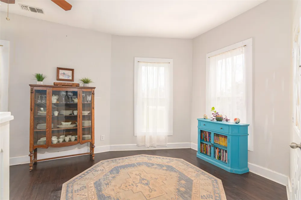 204 Prim Rose Street Blanco, TX 78606
