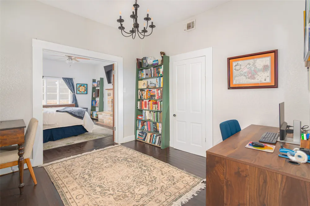 204 Prim Rose Street Blanco, TX 78606