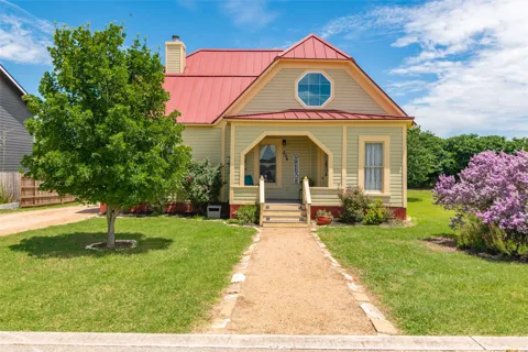 204 Prim Rose Street