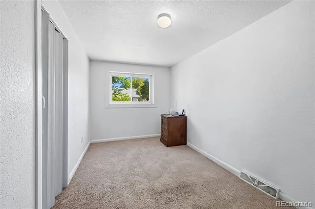 5411 Leyden Street Commerce City, CO 80022